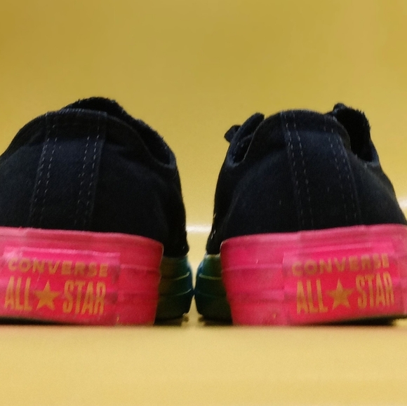 $ALE!!! Converse Chuck Taylor All Star Rainbow Ice - Picture 5 of 8